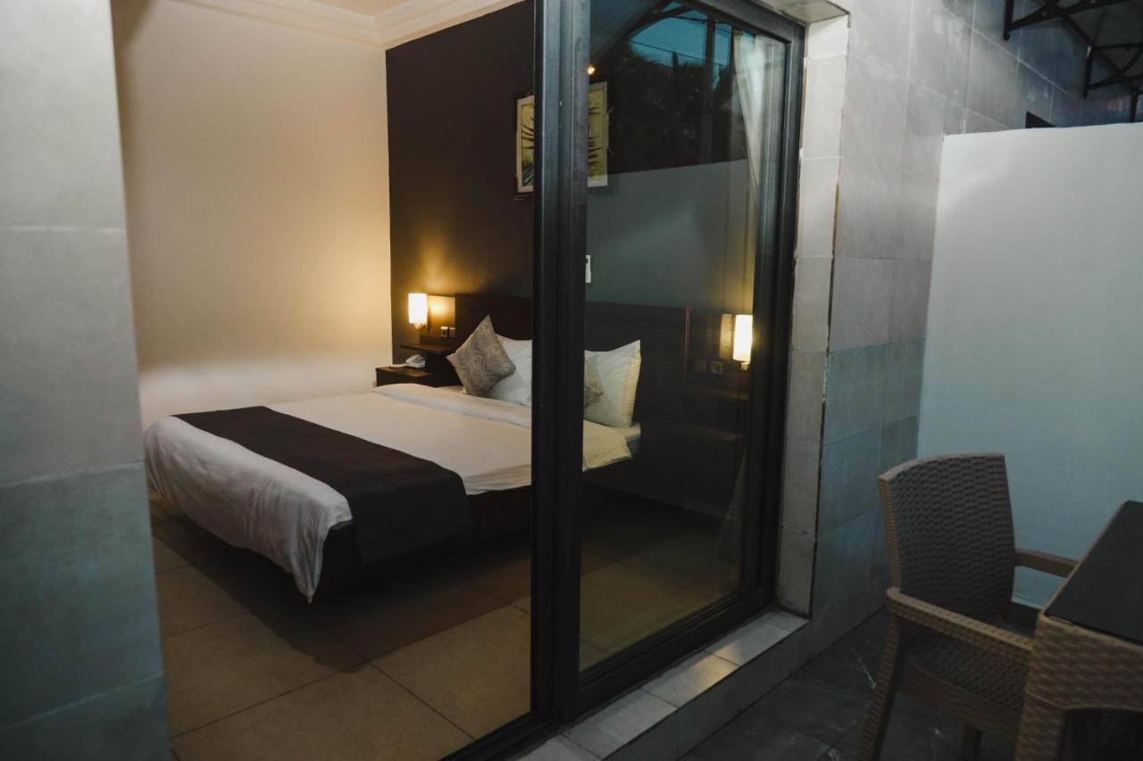 Robert'S Hotel 아비장 외부 사진