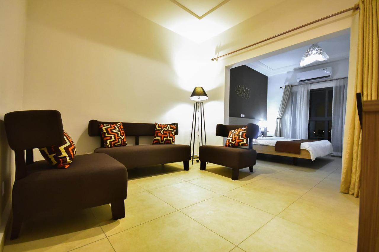 Robert'S Hotel 아비장 외부 사진