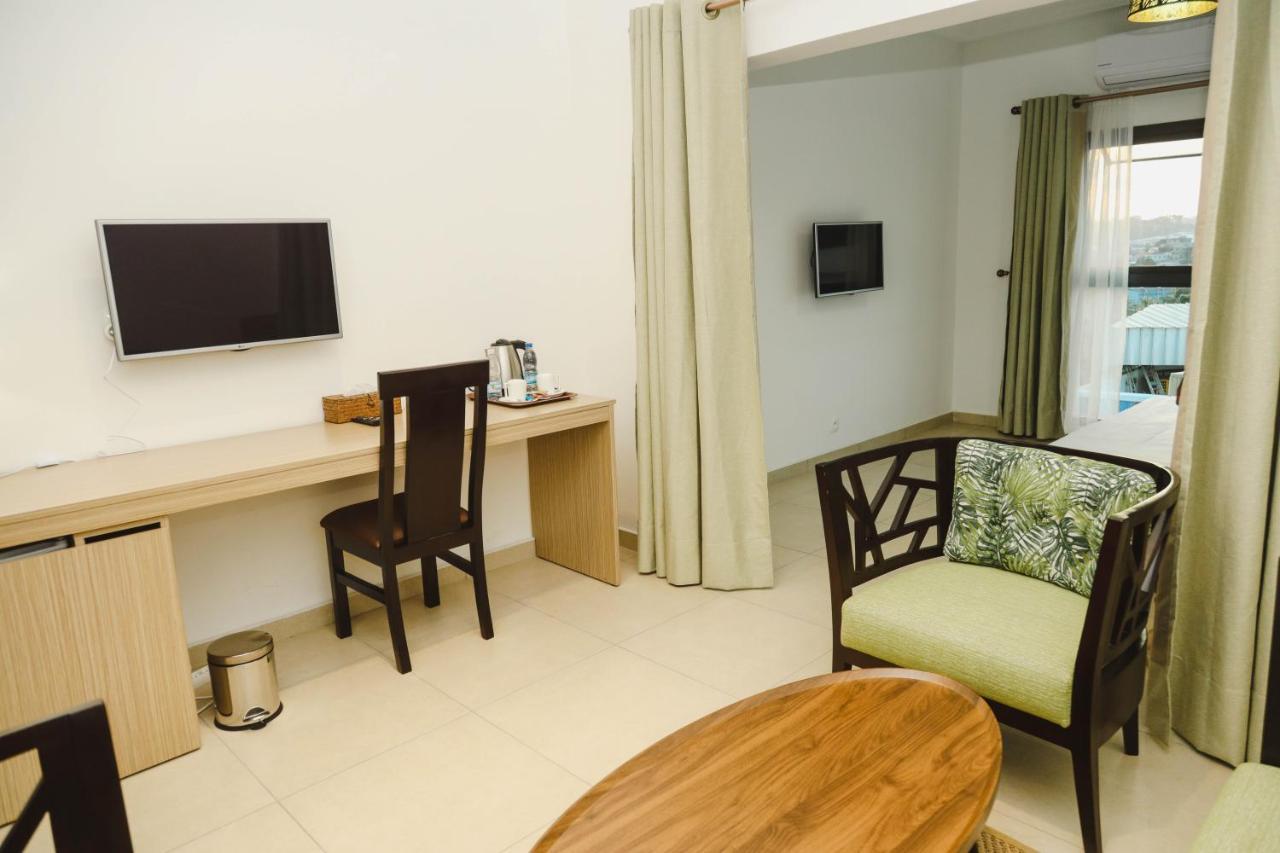 Robert'S Hotel 아비장 외부 사진
